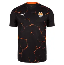 FC Shakhtar football kit